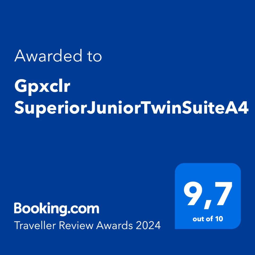 Gpxclr Superiorjuniortwinsuitea4 Larissa Zewnętrze zdjęcie